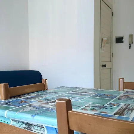 Διαμέρισμα F005 - Fano, Trilocale Con Terrazzino A 30mt Dal Mare *